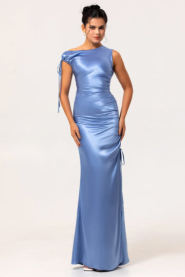 Robe de demoiselle d’honneur en satin bleu à une épaule avec fente